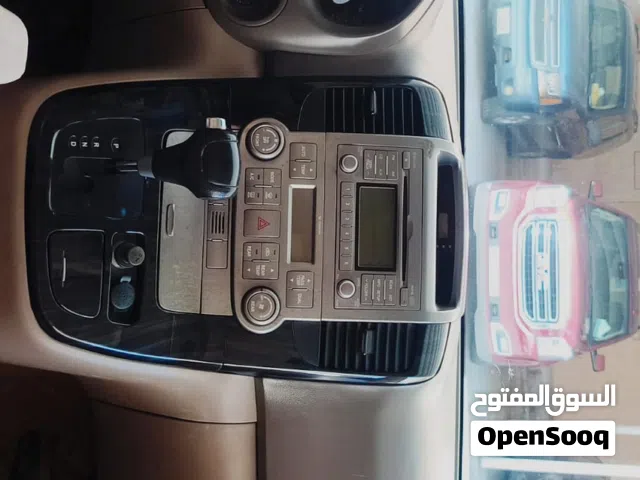 2013 كيا كرنفال EX