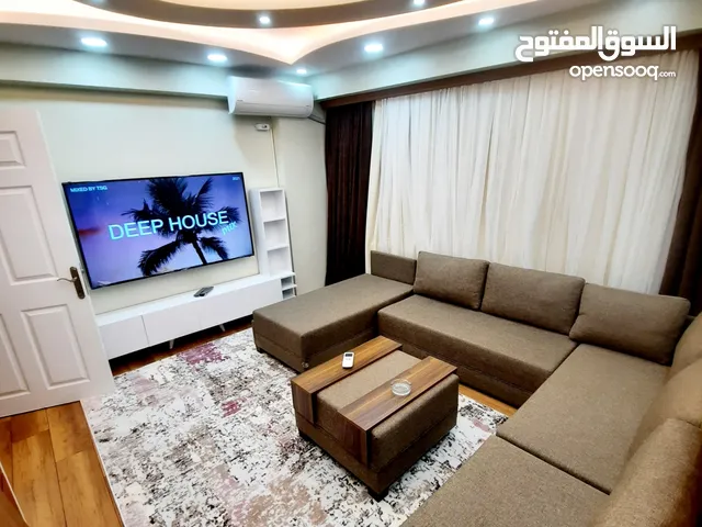 80 m2 3 Bedrooms Apartments for Rent in Istanbul Şişli