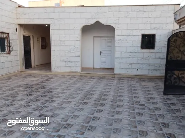 400m2 More than 6 bedrooms Villa for Sale in Benghazi Al Hada'iq