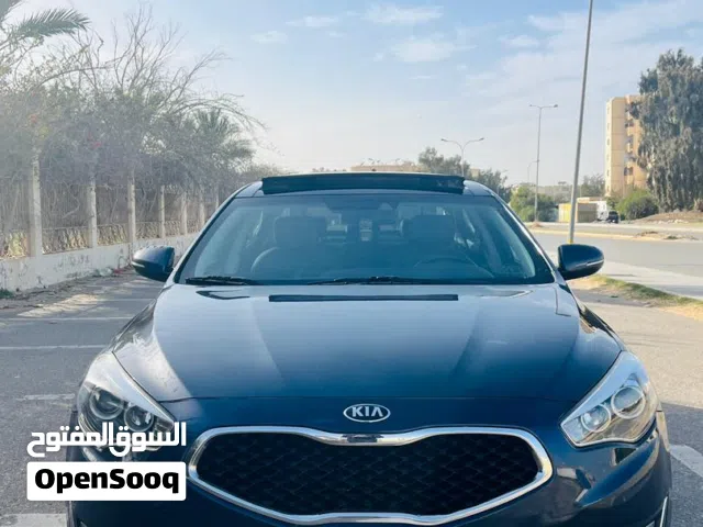 Used Kia Cadenza in Tripoli