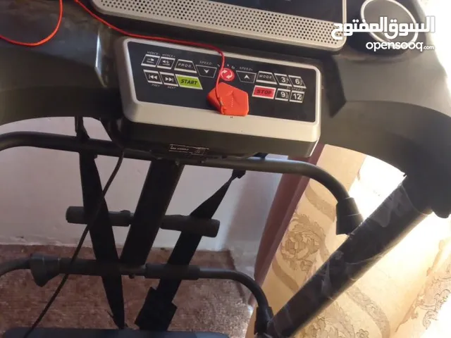 جهاز للبيع يوجد معو رجاج تكسير الدهون وبنش معدة