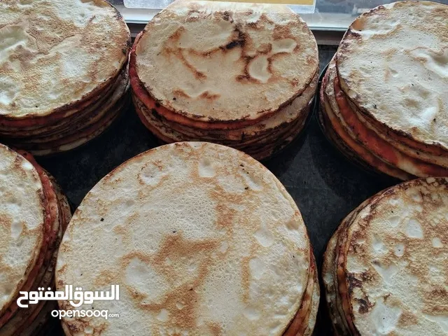 بيتزا جاهزه بدون عجن وتعب سخن الفرن وفي 5دقايق تحصل ع احله بيتزا وأجمل طعم