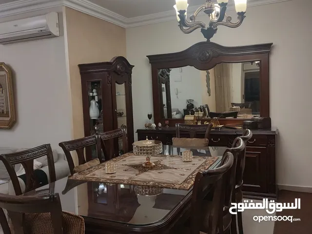 طاولة سفرة وطاولة وسط مع طربيزات عدد 2 خشب زان