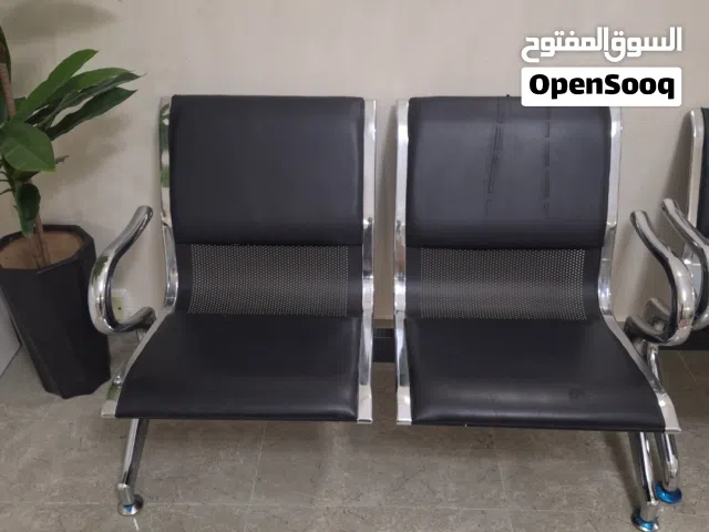 للبيع اثاث مكتب مكتبي 185 دينار للكل