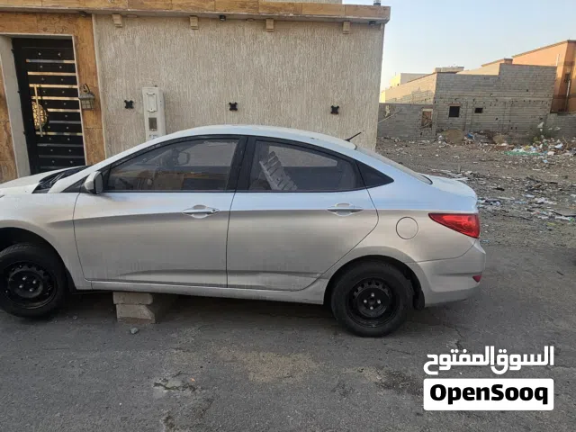 2013 Hyundai Accent GL
