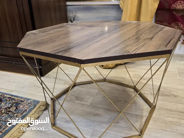 beautiful table for sale