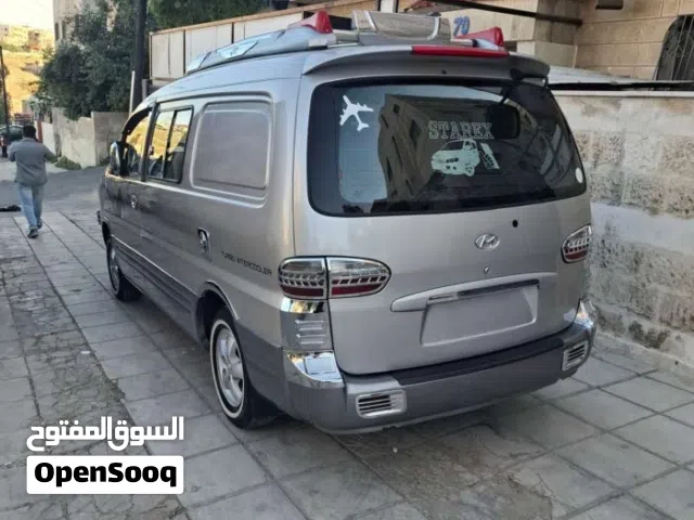 2006 هيونداي H1 Standard