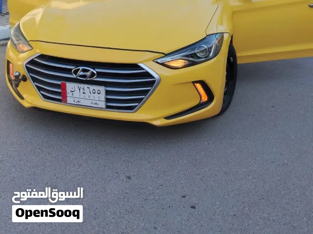 2017 هيونداي النترا SE
