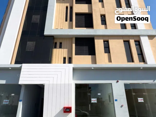 شقة استوديو مكونه من غرفة, ومطبخ ,وصاله,ودورتين مياة مساحة (60 )متر في الخوض2420