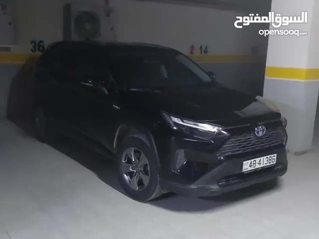 Used Toyota RAV 4 in Amman