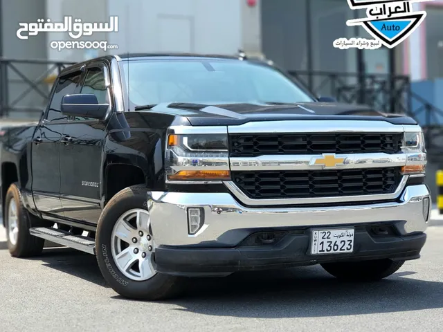 Used Chevrolet Silverado in Farwaniya