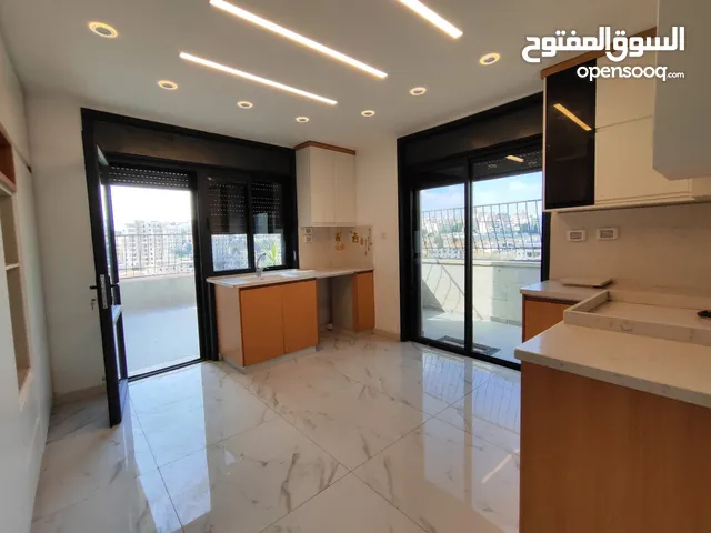 روف غير مفروش للإيجار – أول رافات قرب سنقرط وصالات الهاشم سابقًا