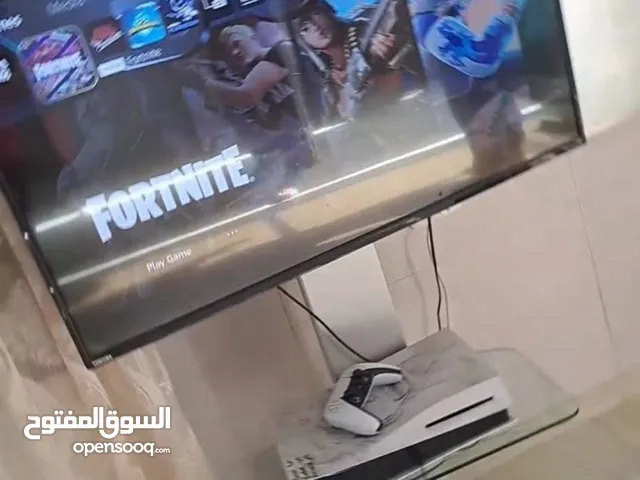 طاولة تلفزيون