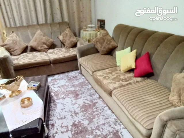 كنب تركي بحال جيد جدا