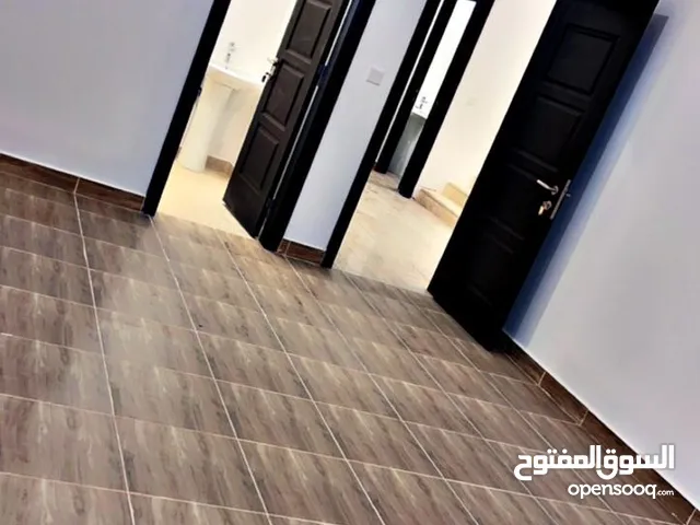 280 m2 4 Bedrooms Villa for Sale in Al Riyadh An Narjis
