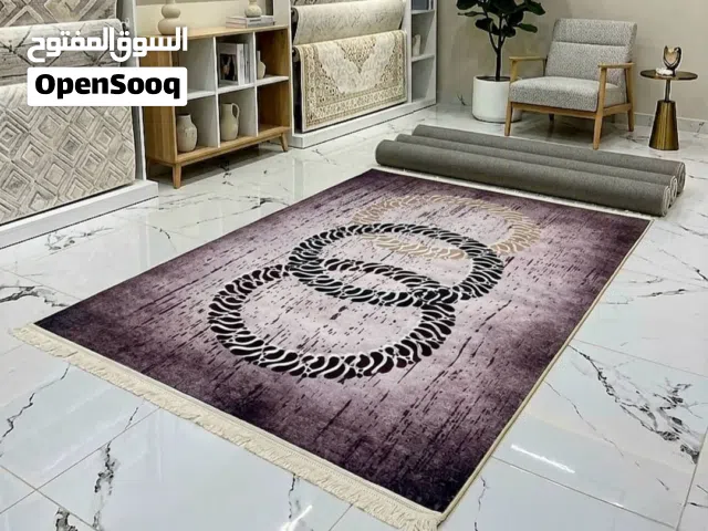 مفارش كلاودي ثقيل  خامة فخمة وثقيلة درجة أولى مع تصميم عصري يعطي لمسة أناقة وراحة لمنزلك  المميزات: