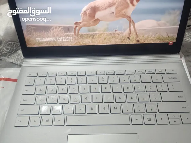 سيرفيس بوك 3