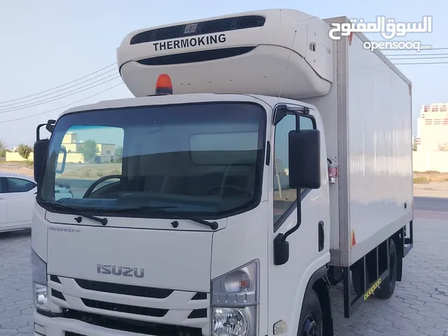 شاحنه برد ايسوزو موديل 2019 تبريد تجميد نوع مكينه تبريد ثيرموكينج قوه 600 بدون حوادث صبغ الوكالة