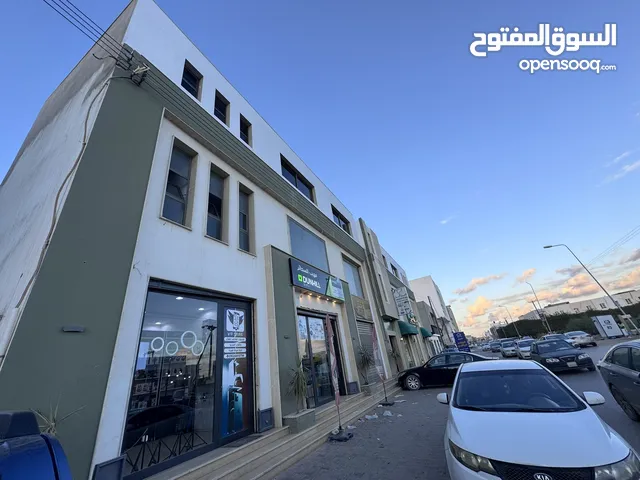 مكاتب للايجار في المركبات