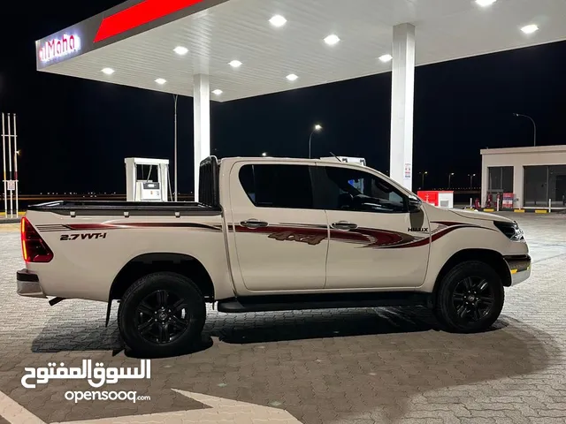 Used Toyota Hilux in Al Dhahirah