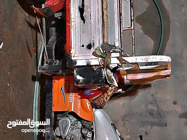 ستوتة تاي موتو 2012 الون أبيض نضافة 60% محرك نضيف