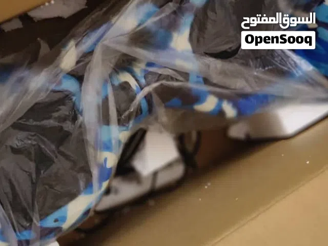 السلام عليكم ورحمة الله وبركاته بعد التحيه الطيبه عندي سكوتر جديد أكبر حجم بجميع ملحقاته