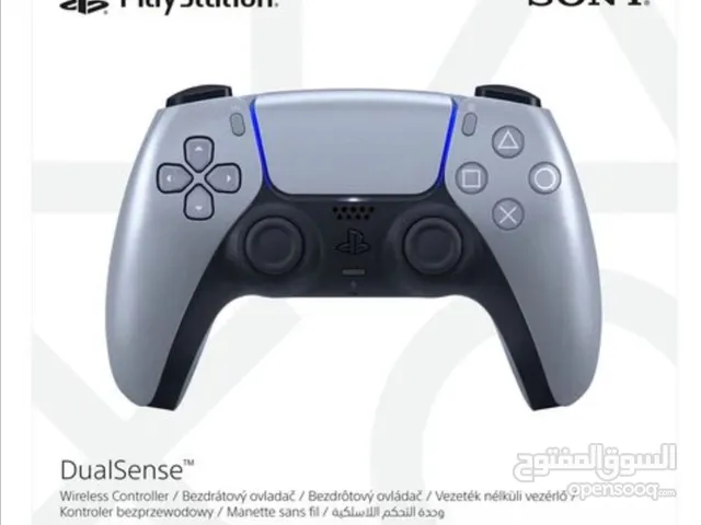 وحدة تحكم لاسلكية  DualSense بلايستيشن فضية إسترلينية PS5 / Slim