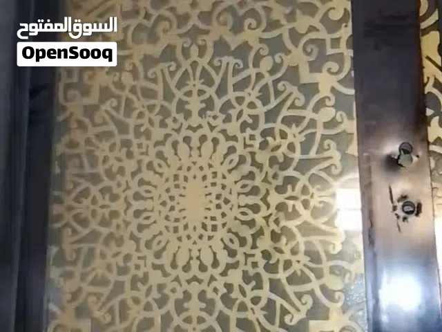 تم تخفيض السعر اواب زجاج ثقيل قوي دبل زجاج فالوسط حديد ذهبي باب صالة كبير وباب مجلس