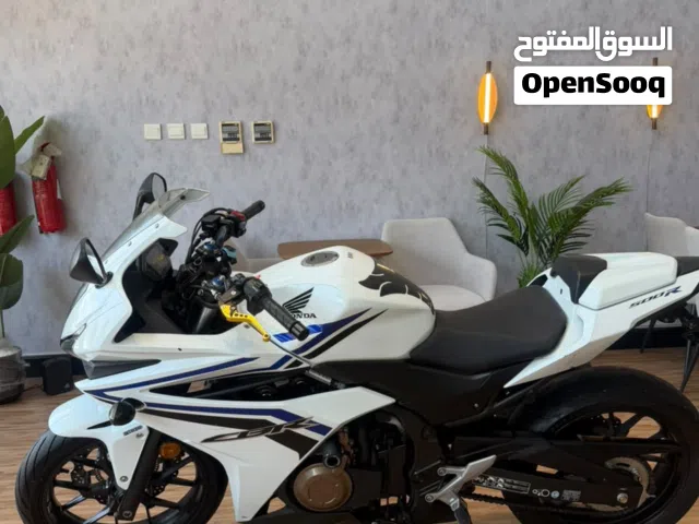 2016 هوندا CBR