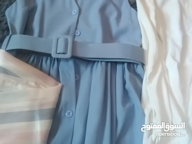 فساتين قمصان وبليزرات أحذية شنط وفزت كلو جديد جديد بأسعااار مميزة. التواصل فقط واتس اب