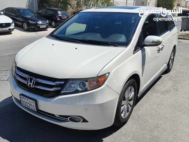 Honda Odyssey 2014 Full option