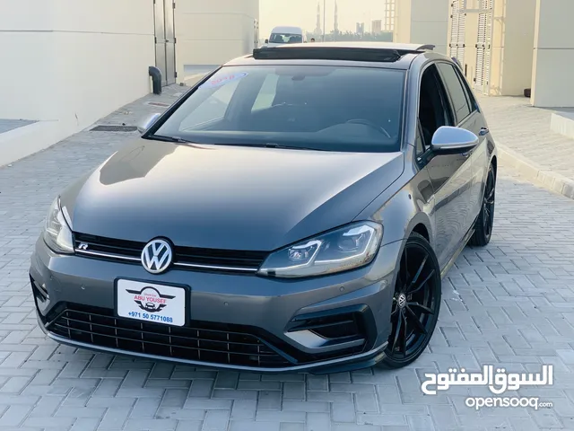 Volkswagen Golf R 2018 in Sharjah