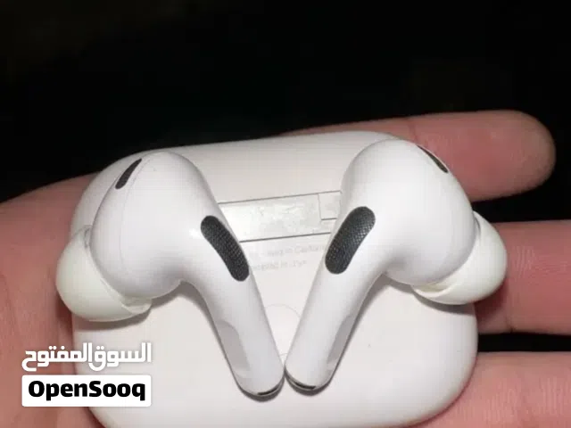 ايربودز 2 برو مستعملة ( اوريجنال )