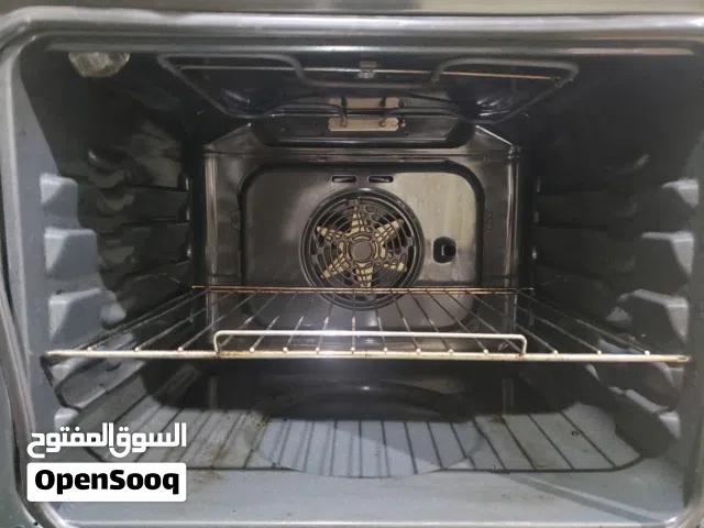 فرن كهربائي كبير