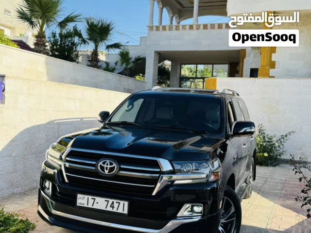2020 Toyota Land Cruiser Grand Touring