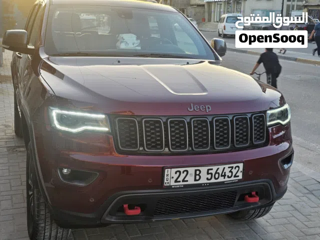 اندر جيب في العراق كراند شيروكي تريل هوك