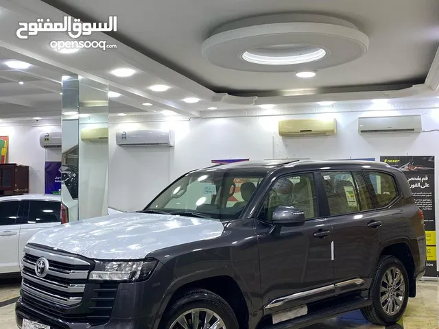 تويوتا لاندكروزر