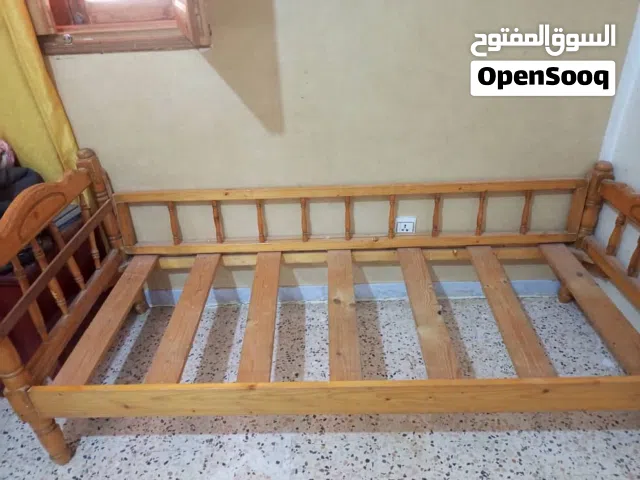 سرير فردي للبيع