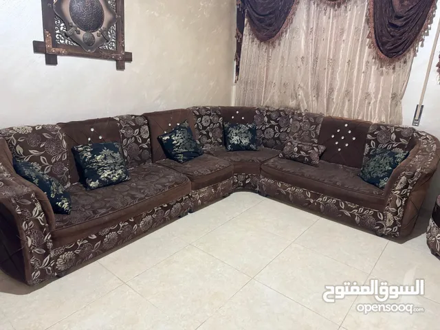 كورنر للبيع بحاله جيده