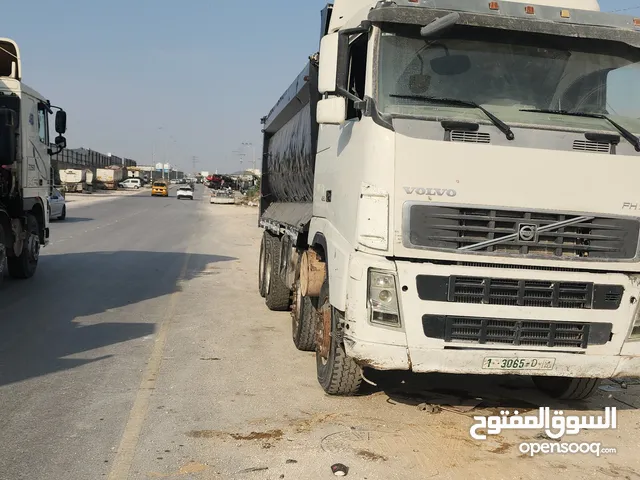 فولفو 2003  420