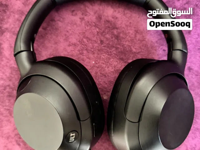 SONY ULT Over the ear headsets