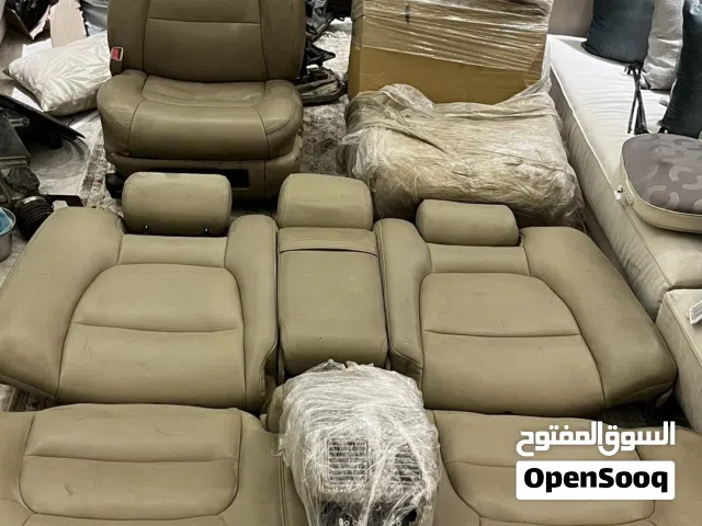 داخلية لكزس LS 400