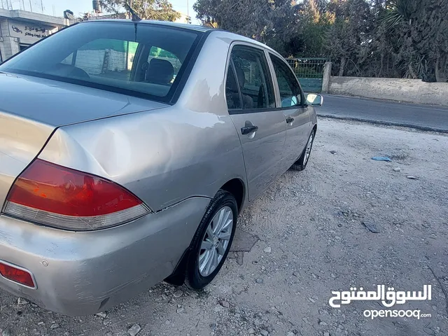 ميتسوبيشي لانسر