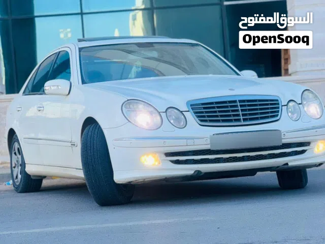 مرسيدس الباشا2004