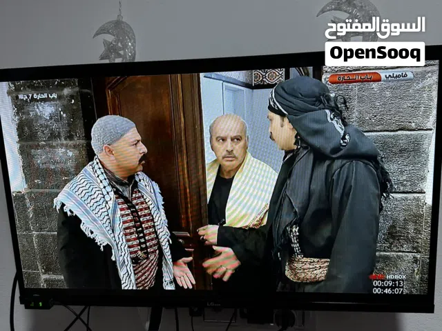 شاشة 32 مستعملة شبة جديدة