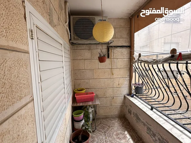 فرصة لا تُفوت! شقة مفروشة للبيع في أم الشرايط – موقع مميز وخدمات متكاملة