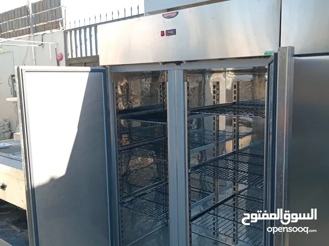 معدات مطعم للبيع