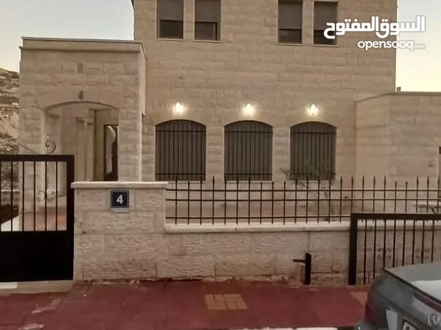 فيلا في الحي الدبلوماسي