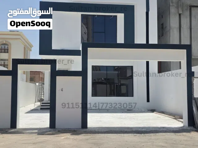 فيلا راقية للبيع في موالح 11 مقابل جامع الإسلام