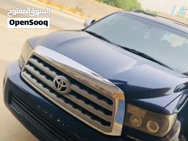 2010 تويوتا سيكويا Limited